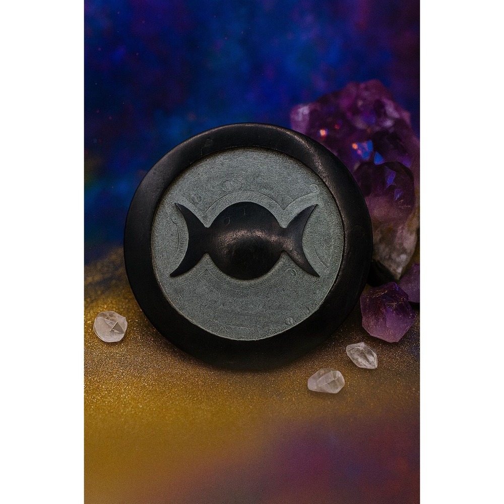 Triple Moon Goddess Altar‎ Plate